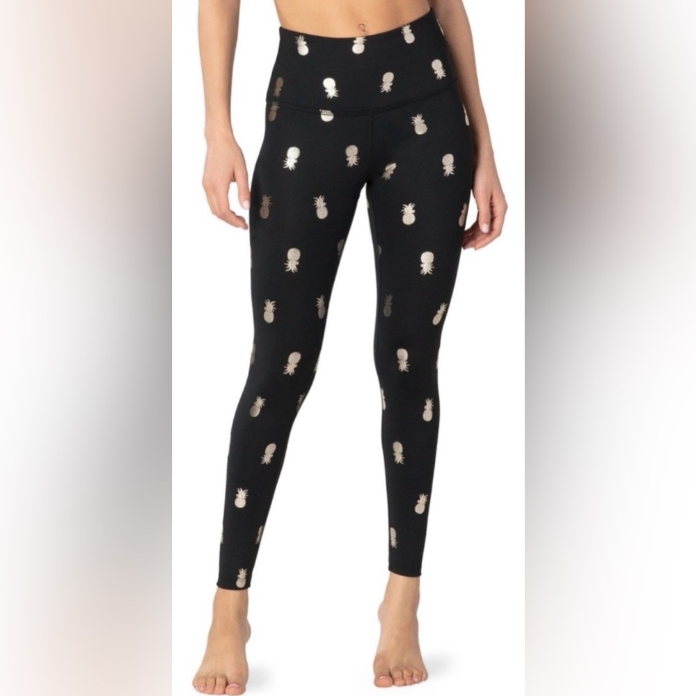 Beyond Yoga Pineapple Leggings size small *read description